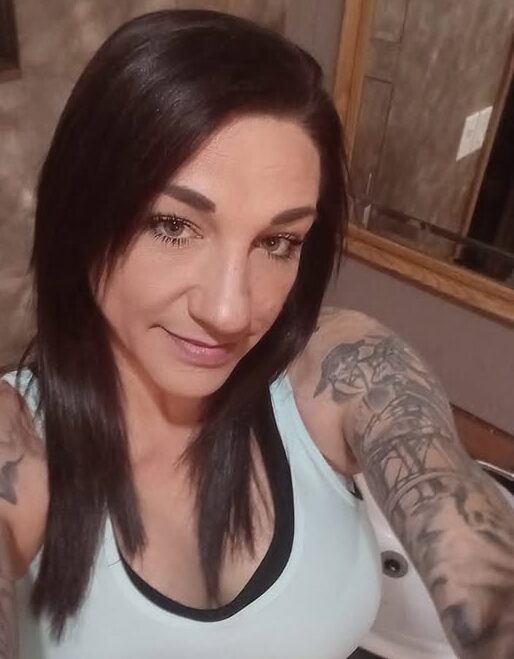 Kayla Renee Adaway, Groves, TX Obituary: Kayla Renee Adaway Loses Battle to Cancer in Heartbreaking End That Shakes Groves